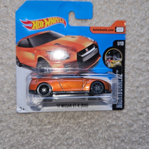 Hot wheels nissan - hot,